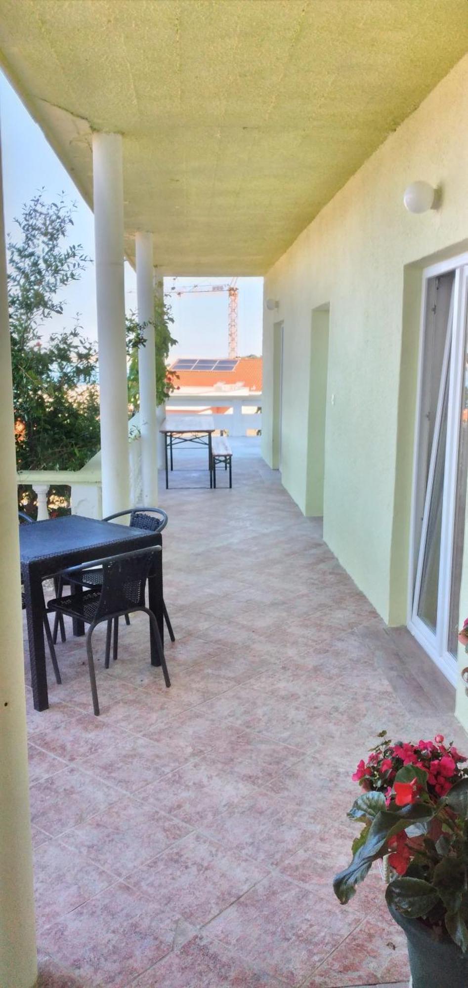 Apartments Miocic Ražanac Eksteriør billede